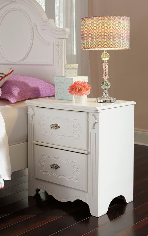 Exquisite Twin Poster Bed with Mirrored Dresser and 2 Nightstands by Ashley Signature